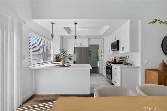 7639 Faust, West Hills, CA 91304 — photo 18 of 75