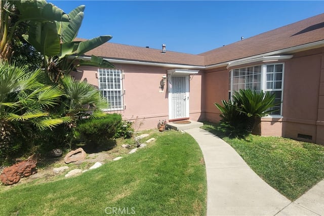 3736 Edgehill, Los Angeles, CA 90018 — photo 3 of 25