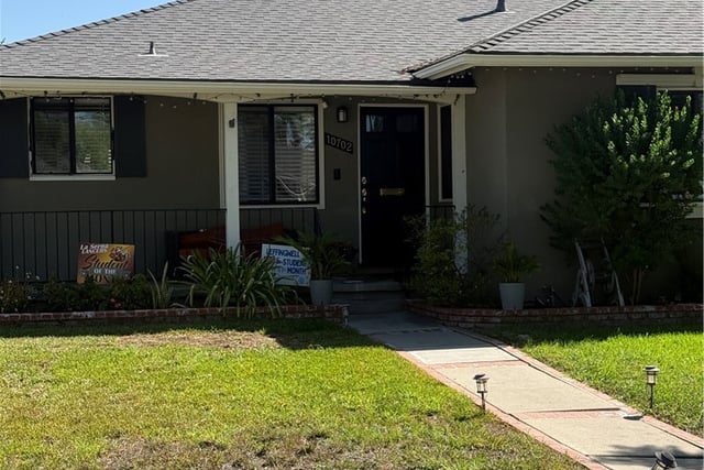 10702 Homeland Avenue, Whittier, CA 90603 — photo 4 of 36