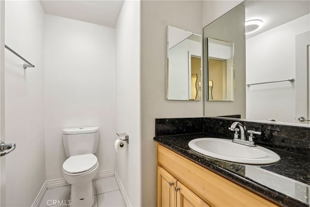 11622 Oxnard Street, North Hollywood, CA 91606 — photo 17 of 33