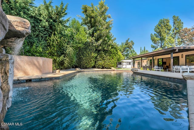 4405 Brookford Avenue, Woodland Hills, CA 91364 — photo 40 of 51