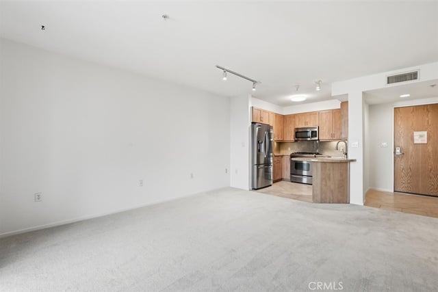 267 S San Pedro 315, Los Angeles, CA 90012 — photo 13 of 42