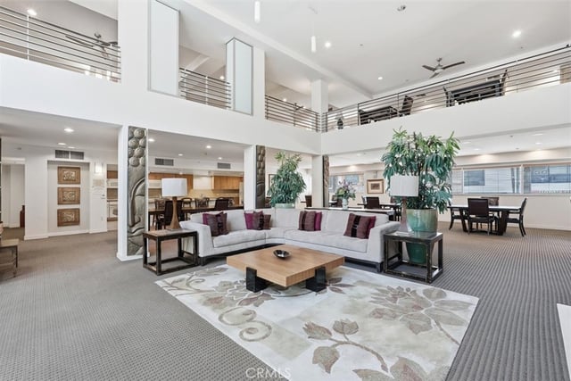 267 S San Pedro 315, Los Angeles, CA 90012 — photo 35 of 42