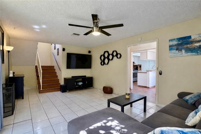 9053 Willis, Panorama City, CA 91402 — photo 7 of 19