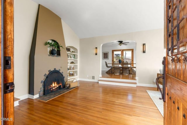 1293 Buena Vista Street, Ventura, CA 93001 — photo 13 of 72