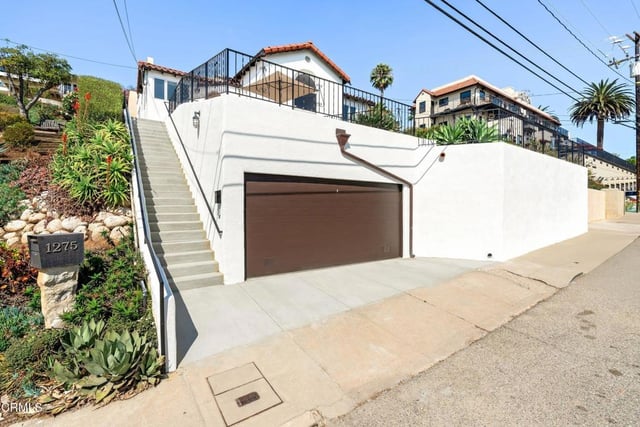1293 Buena Vista Street, Ventura, CA 93001 — photo 4 of 72
