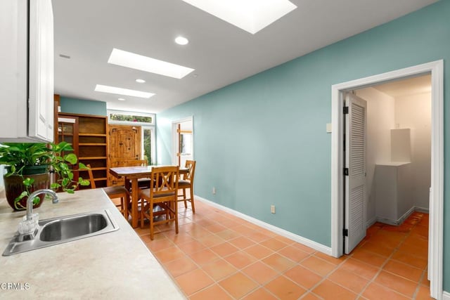 1293 Buena Vista Street, Ventura, CA 93001 — photo 57 of 72