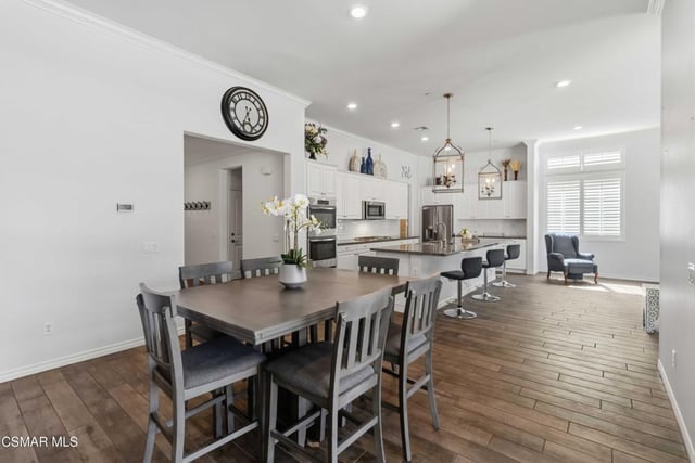 585 Comet Avenue, Simi Valley, CA 93065 — photo 14 of 72
