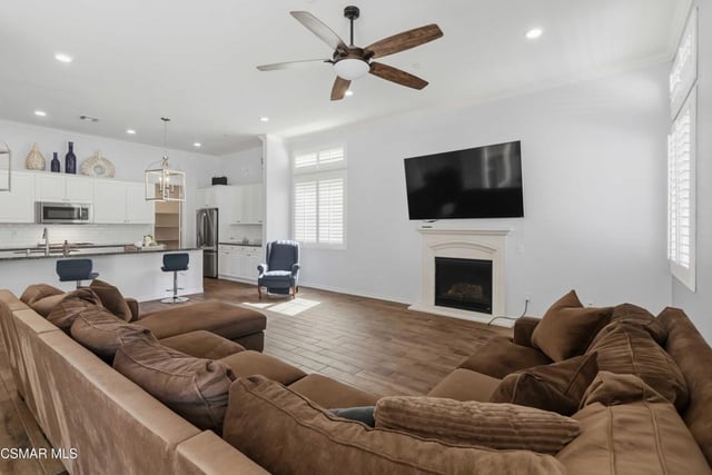 585 Comet Avenue, Simi Valley, CA 93065 — photo 70 of 72