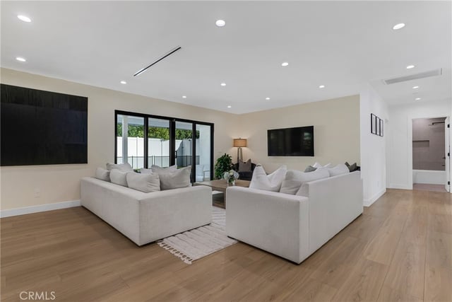 5722 Le Sage Avenue, Woodland Hills, CA 91367 — photo 13 of 42