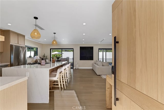 5722 Le Sage Avenue, Woodland Hills, CA 91367 — photo 4 of 42