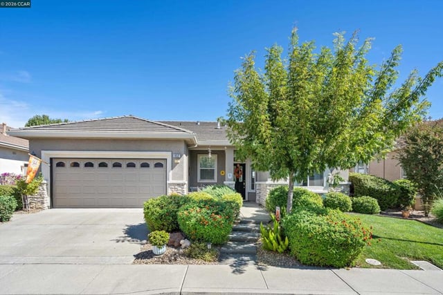 652 Baldwin Dr, Brentwood, CA 94513 — photo 2 of 31