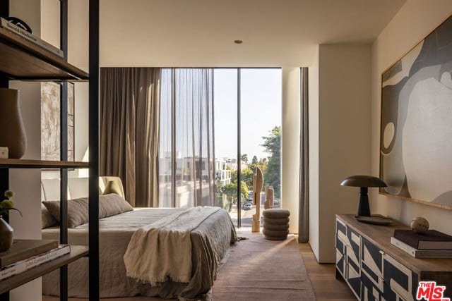 8899 Beverly Boulevard 4G, Los Angeles, CA 90048 — photo 8 of 21