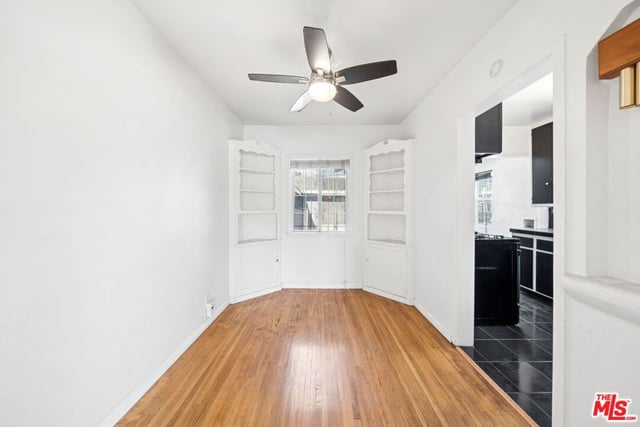 601 W Arbutus Street, Compton, CA 90220 — photo 10 of 35