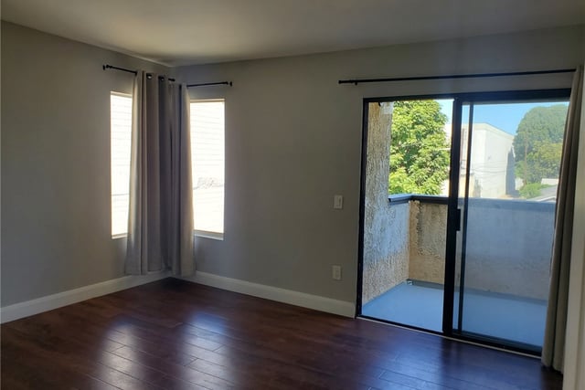 14435 Valerio 15, Van Nuys, CA 91405 — photo 11 of 22