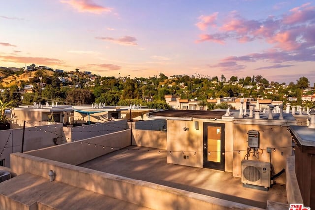 2111 N Cahuenga Boulevard 11, Los Angeles, CA 90068 — photo 42 of 47