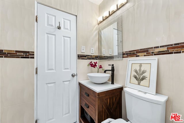 20628 Clark Street, Woodland Hills, CA 91367 — photo 14 of 15