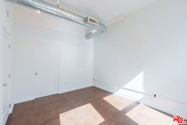 215 W 7th Street 707, Los Angeles, CA 90014 — photo 12 of 32