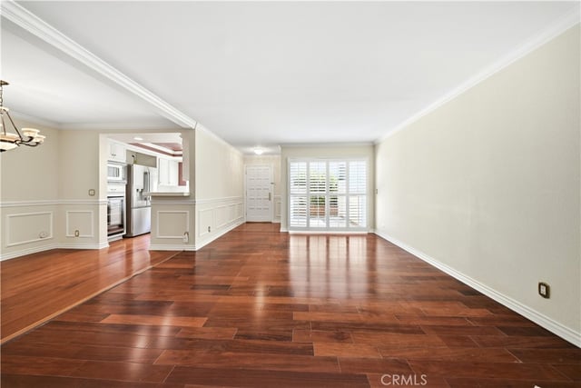 21500 Califa 141, Woodland Hills, CA 91367 — photo 12 of 61