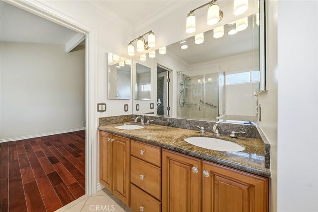 21500 Califa 141, Woodland Hills, CA 91367 — photo 25 of 61