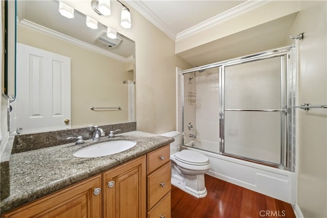 21500 Califa 141, Woodland Hills, CA 91367 — photo 41 of 61