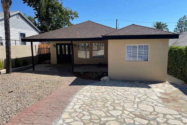 13210 Raven, Sylmar, CA 91342 — photo 3 of 35