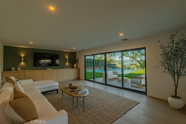 24245 Hatteras, Woodland Hills, CA 91367 — photo 51 of 75