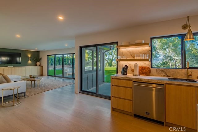 24245 Hatteras, Woodland Hills, CA 91367 — photo 55 of 75