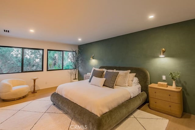 24245 Hatteras, Woodland Hills, CA 91367 — photo 57 of 75