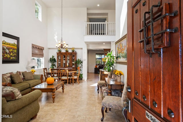 603 Sara Drive, Oxnard, CA 93030 — photo 4 of 35
