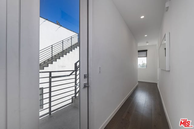 345 N La Fayette Park Place, Los Angeles, CA 90026 — photo 23 of 51