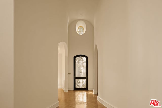 223 24th Street, Santa Monica, CA 90402 — photo 12 of 28