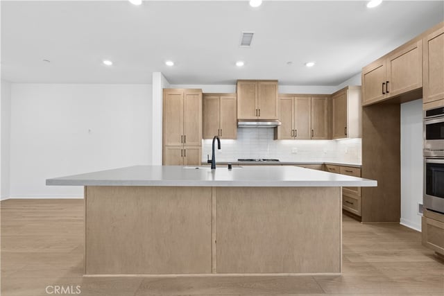 26995 Echo Mountain Way, Valencia, CA 91355 — photo 2 of 24