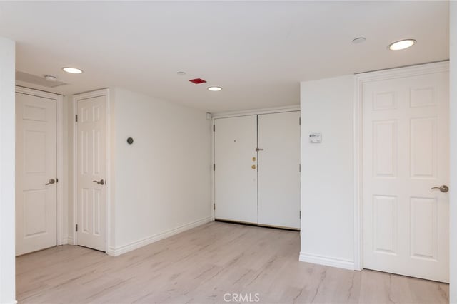 343 E Pioneer Drive 802, Glendale, CA 91203 — photo 27 of 52