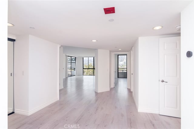 343 E Pioneer Drive 802, Glendale, CA 91203 — photo 3 of 52