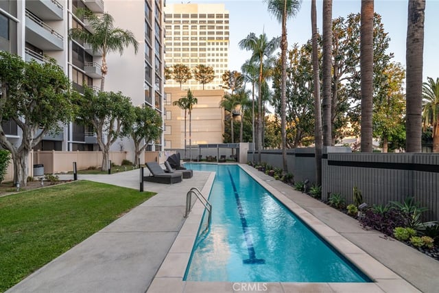 343 E Pioneer Drive 802, Glendale, CA 91203 — photo 46 of 52