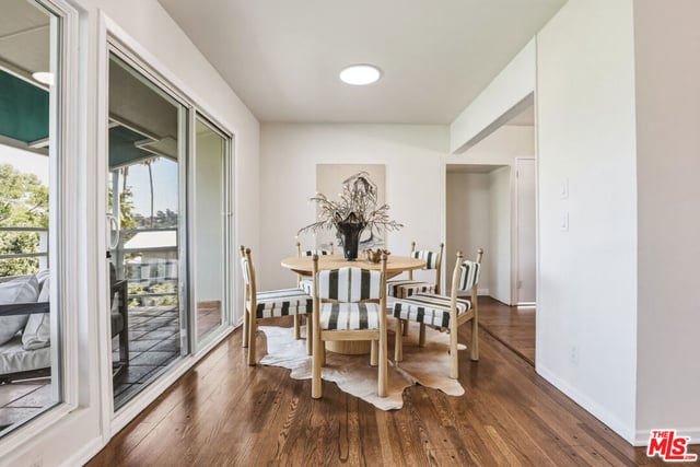 2525 Ivanhoe Drive, Los Angeles, CA 90039 — photo 11 of 46