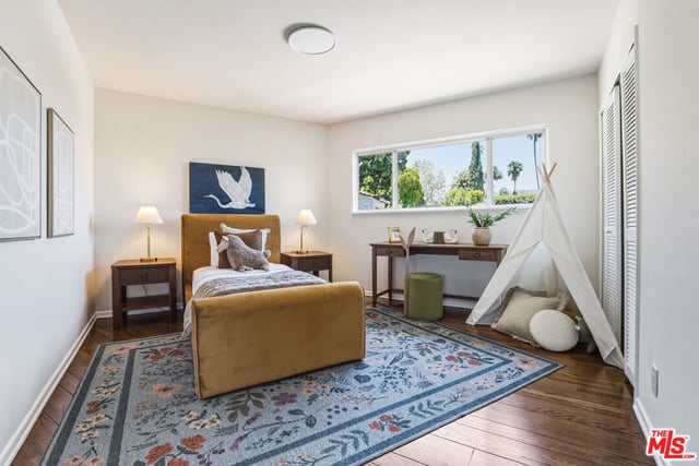 2525 Ivanhoe Drive, Los Angeles, CA 90039 — photo 15 of 46