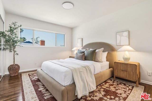 2525 Ivanhoe Drive, Los Angeles, CA 90039 — photo 19 of 46