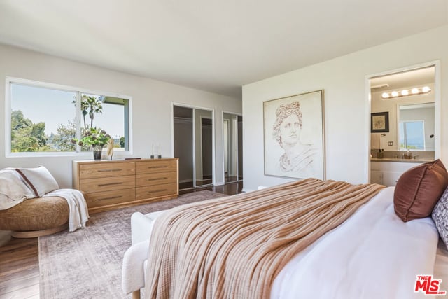 2525 Ivanhoe Drive, Los Angeles, CA 90039 — photo 6 of 46