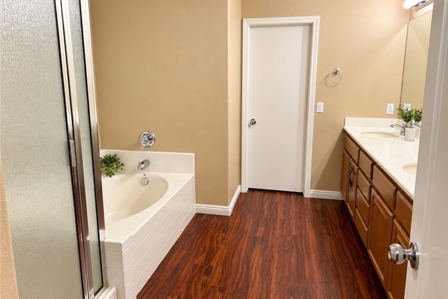 2233 Avenida Del Mar, Lancaster, CA 93535 — photo 13 of 25