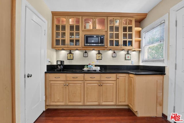 5300 Chesley Avenue, Los Angeles, CA 90043 — photo 24 of 66