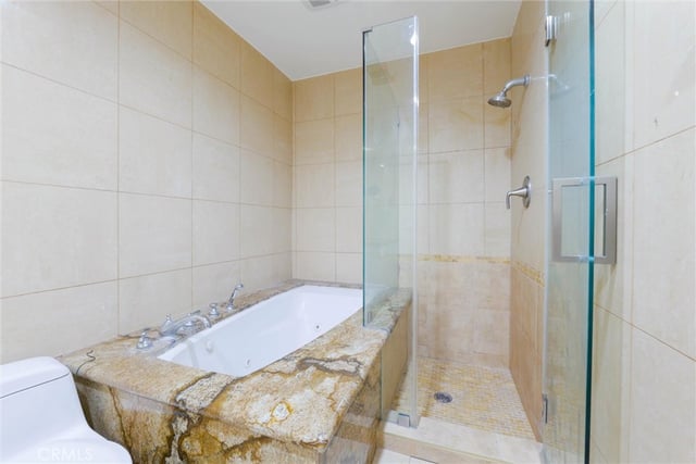 2700 Cahuenga Boulevard E 2217, Los Angeles, CA 90068 — photo 19 of 42