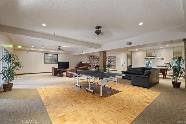 2700 Cahuenga Boulevard E 2217, Los Angeles, CA 90068 — photo 30 of 42