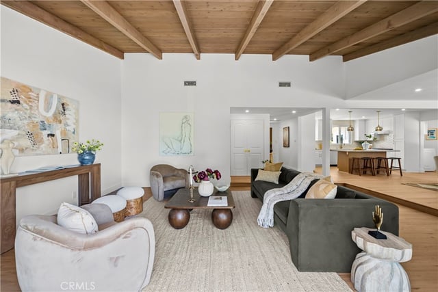 17439 Donmetz, Granada Hills, CA 91344 — photo 9 of 50
