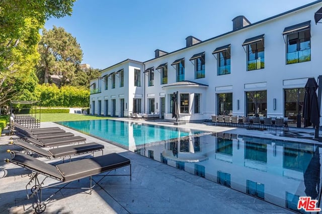 10701 Bellagio Road, Los Angeles, CA 90077 — photo 39 of 41