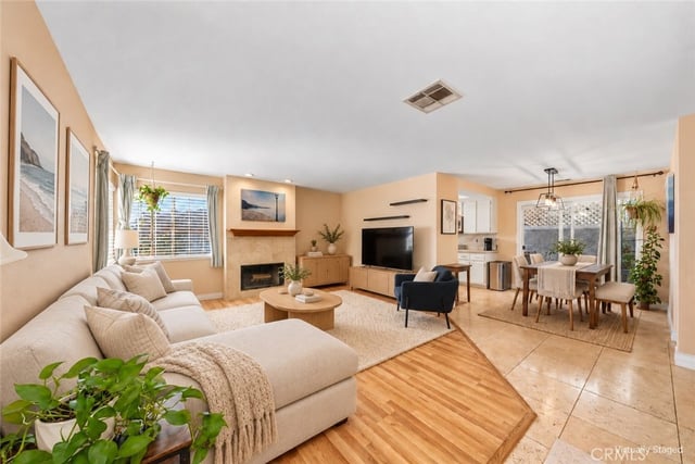 934 W 26th 1, San Pedro, CA 90731 — photo 4 of 27