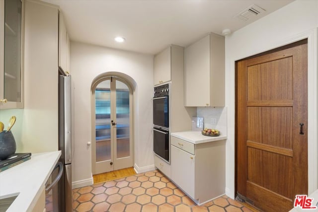 445 N Sweetzer Avenue, Los Angeles, CA 90048 — photo 21 of 46
