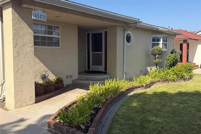 8553 Lowman, Downey, CA 90240 — photo 2 of 25