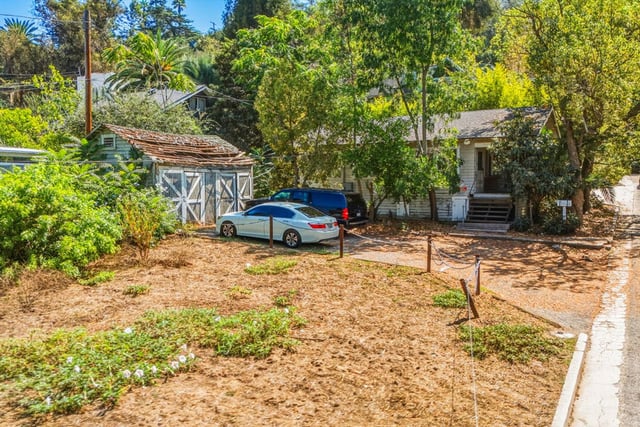 1674 Morton Avenue, Los Angeles, CA 90026 — photo 2 of 35